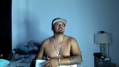 pikoro_gomez online show from 11/26/25, 01:28