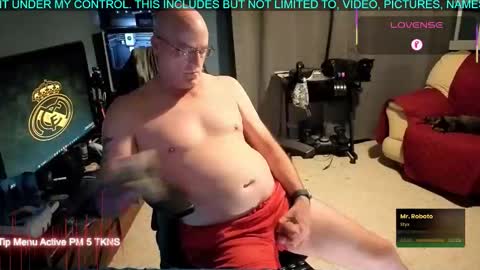 Dave online show from 09/27/25, 05:12