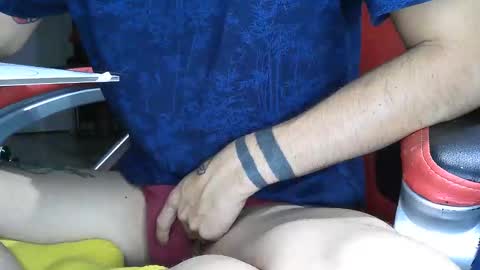 Snapshot of pils001 chatting on 09/15/25, 09:37 Pils online show from 09/15/25, 09:37