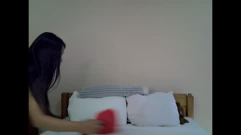 pinahotty online show from 01/12/26, 07:13