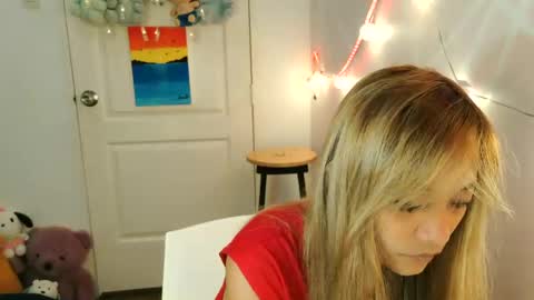 pinay beauty14 online show from 02/18/25, 01:00