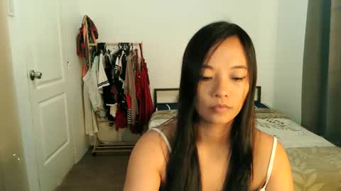 Snapshot of pinay_beauty14 chatting on 05/12/26, 10:51 pinay beauty14 online show from 05/12/26, 10:51