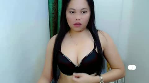 Snapshot of pinay_juliet chatting on 03/26/26, 11:49 pinay_juliet online show from 03/26/26, 11:49