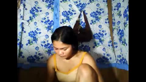 Snapshot of pinay_just18th chatting on 04/25/26, 11:57 pinay_just18th online show from 04/25/26, 11:57