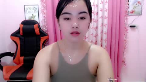 pinay_nica online show from 01/16/25, 05:42