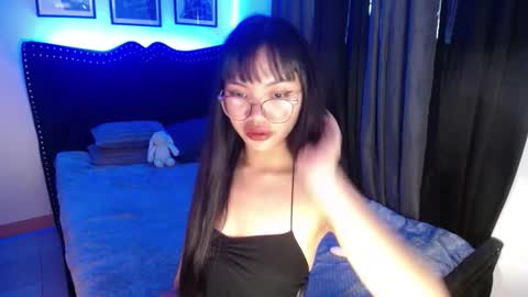 dee online show from 09/28/25, 12:27