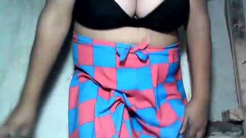 Snapshot of pinay_yummy28 chatting on 02/18/25, 08:36 pinay_yummy28 online show from 02/18/25, 08:36