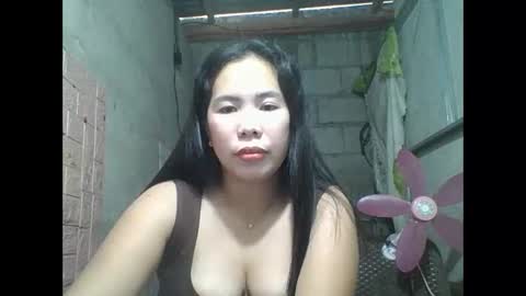 pinaychubbymomm online show from 02/04/26, 01:00