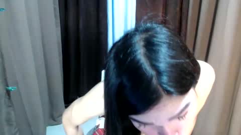 Snapshot of pinayjessaxxx chatting on 02/13/25, 02:12 pinayjessaxxx online show from 02/13/25, 02:12