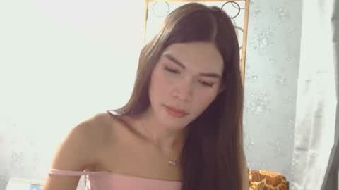 Snapshot of pinayjessaxxx chatting on 10/16/25, 09:21 pinayjessaxxx online show from 10/16/25, 09:21