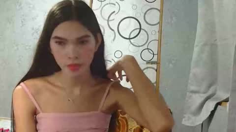 Snapshot of pinayjessaxxx chatting on 10/23/25, 08:24 pinayjessaxxx online show from 10/23/25, 08:24