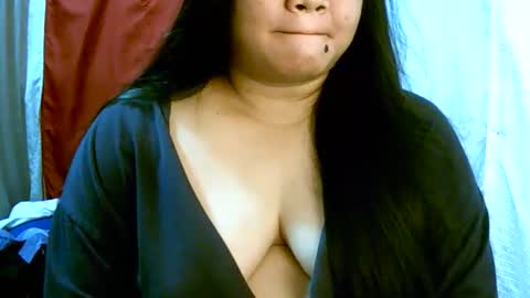 pinayjona online show from 10/18/25, 12:39