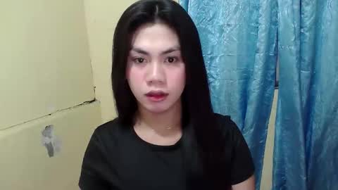 pinayloving_bella online show from 10/05/25, 10:24