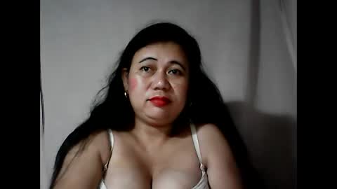 Snapshot of pinaymama12345 chatting on 01/09/25, 11:13 pinaymama12345 online show from 01/09/25, 11:13