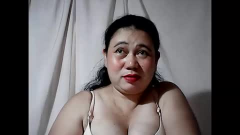 pinaymama12345 online show from 02/12/26, 12:38