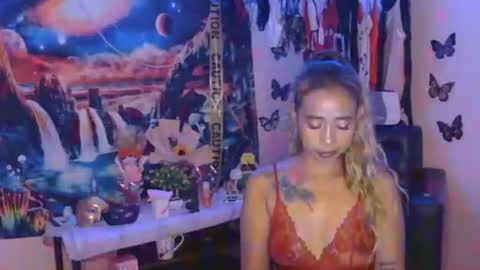 pinaymorena_renelda online show from 05/10/26, 03:01
