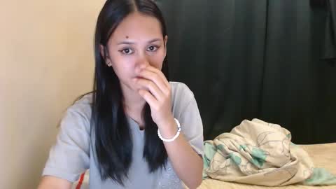 Snapshot of pinaypopstar_26 chatting on 04/29/26, 12:53 pinaypopstar_26 online show from 04/29/26, 12:53