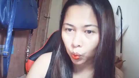 pinaysunday online show from 11/10/25, 12:20