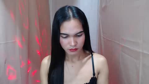 Snapshot of pinaysweatwetlover69 chatting on 09/28/25, 01:38 celistina Crwford online show from 09/28/25, 01:38