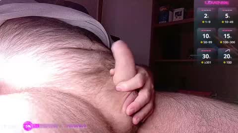 Snapshot of pincopanco82 chatting on 01/24/25, 04:37 pincopanco82 online show from 01/24/25, 04:37