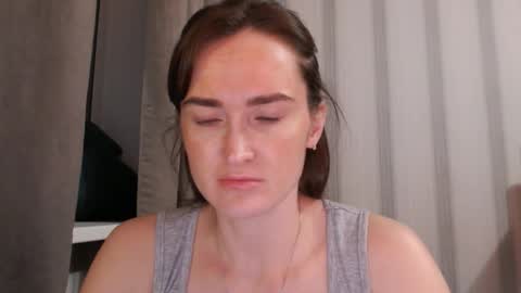       online show from 09/11/25, 06:52