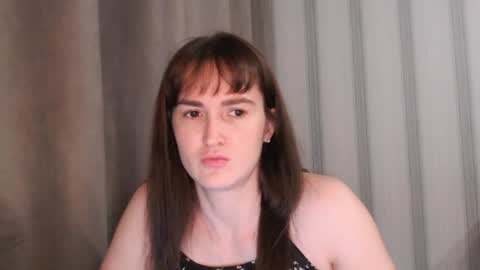 Snapshot of pineapple__mood chatting on 07/12/26, 10:28 online show from 07/12/26, 10:28