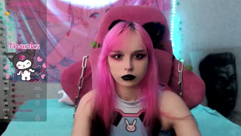 Nancy online show from 12/19/24, 06:23