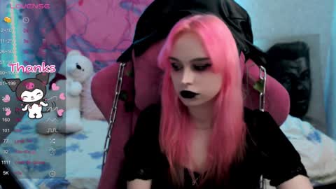 Nancy online show from 02/07/25, 01:58