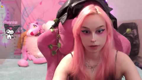 Nancy online show from 02/19/25, 09:14