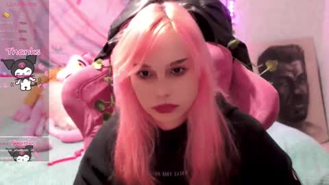 Nancy online show from 02/21/25, 02:06