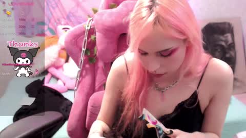 Nancy online show from 03/01/25, 01:43