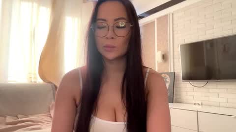 Karen online show from 03/05/26, 12:12