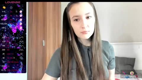 pingviluly online show from 10/14/25, 06:14