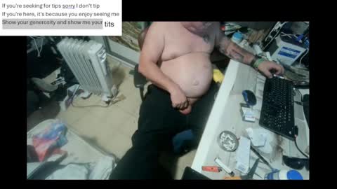 Snapshot of pini_z chatting on 01/05/25, 09:14 pini_z online show from 01/05/25, 09:14