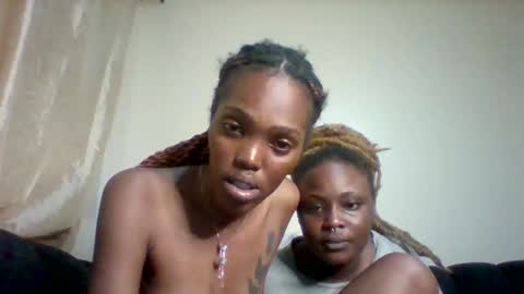 Snapshot of pink545414 chatting on 10/27/25, 11:41 pink545414 online show from 10/27/25, 11:41