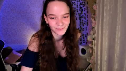 Stephanie online show from 03/19/26, 06:12