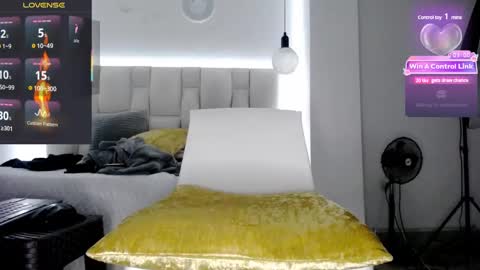 tiffany online show from 02/25/25, 11:22