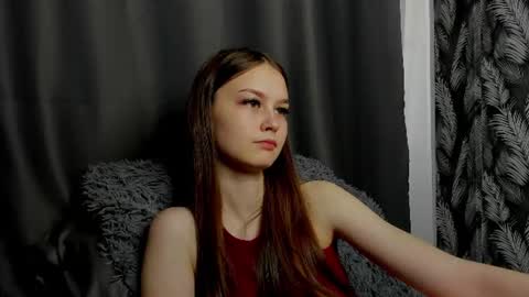 Snapshot of pink_banny chatting on 07/12/26, 04:58 Alex online show from 07/12/26, 04:58