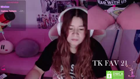 Snapshot of pink_girl0n chatting on 03/31/26, 04:13 Kitty online show from 03/31/26, 04:13