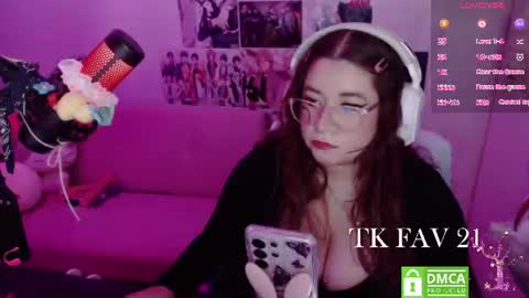 Snapshot of pink_girl0n chatting on 07/06/26, 03:36 Kitty online show from 07/06/26, 03:36
