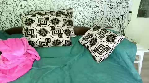 Snapshot of pink_light chatting on 01/11/25, 03:31 Tatyana online show from 01/11/25, 03:31