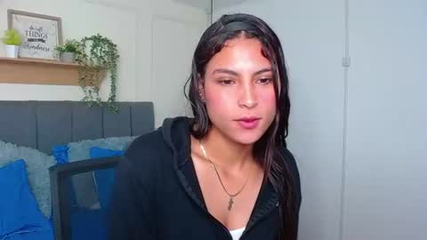Snapshot of pink_ony_ chatting on 06/11/26, 03:21 Tell me Ony online show from 06/11/26, 03:21