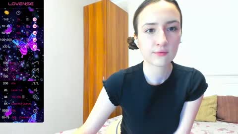 pink_soda33 online show from 06/21/26, 06:05