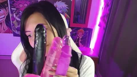 pink_yuii online show from 02/26/25, 11:59