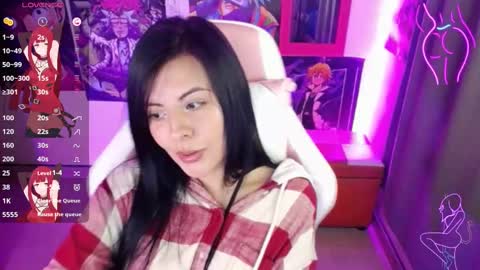 pink_yuii online show from 02/27/25, 11:48