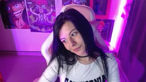 pink_yuii online show from 03/04/25, 02:49