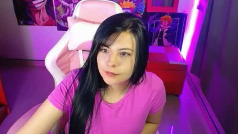 pink_yuii online show from 09/20/25, 10:11