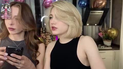 Adele online show from 03/03/25, 11:22