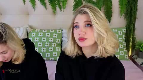 Adele online show from 10/16/25, 08:59