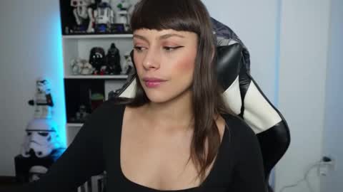 Snapshot of pinkcatlive chatting on 02/06/26, 02:53 Emily online show from 02/06/26, 02:53